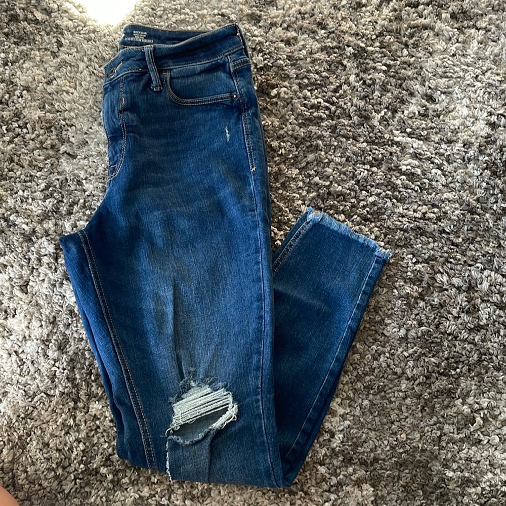 Old Navy Rockstar supper skinny high rise ( secret-slim pockets) size 6 - used